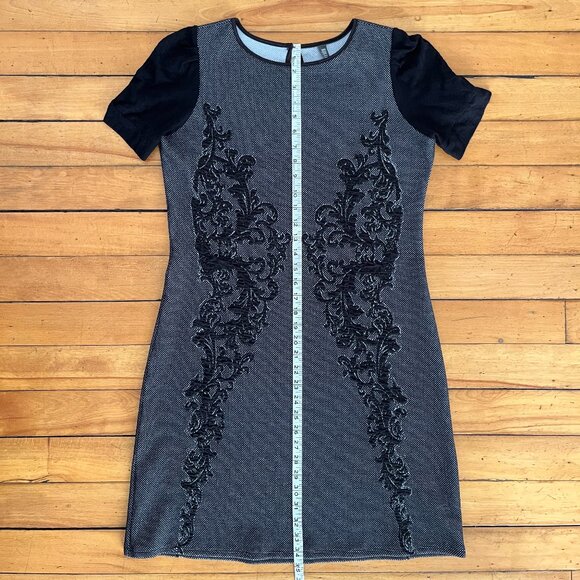 Kollantai Black Short Sleeve Sheath Dress with Tone on Tone Print, Size Large - Picture 8 of 10